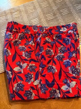J. Crew Red Floral Print Women's Shorts Size 6